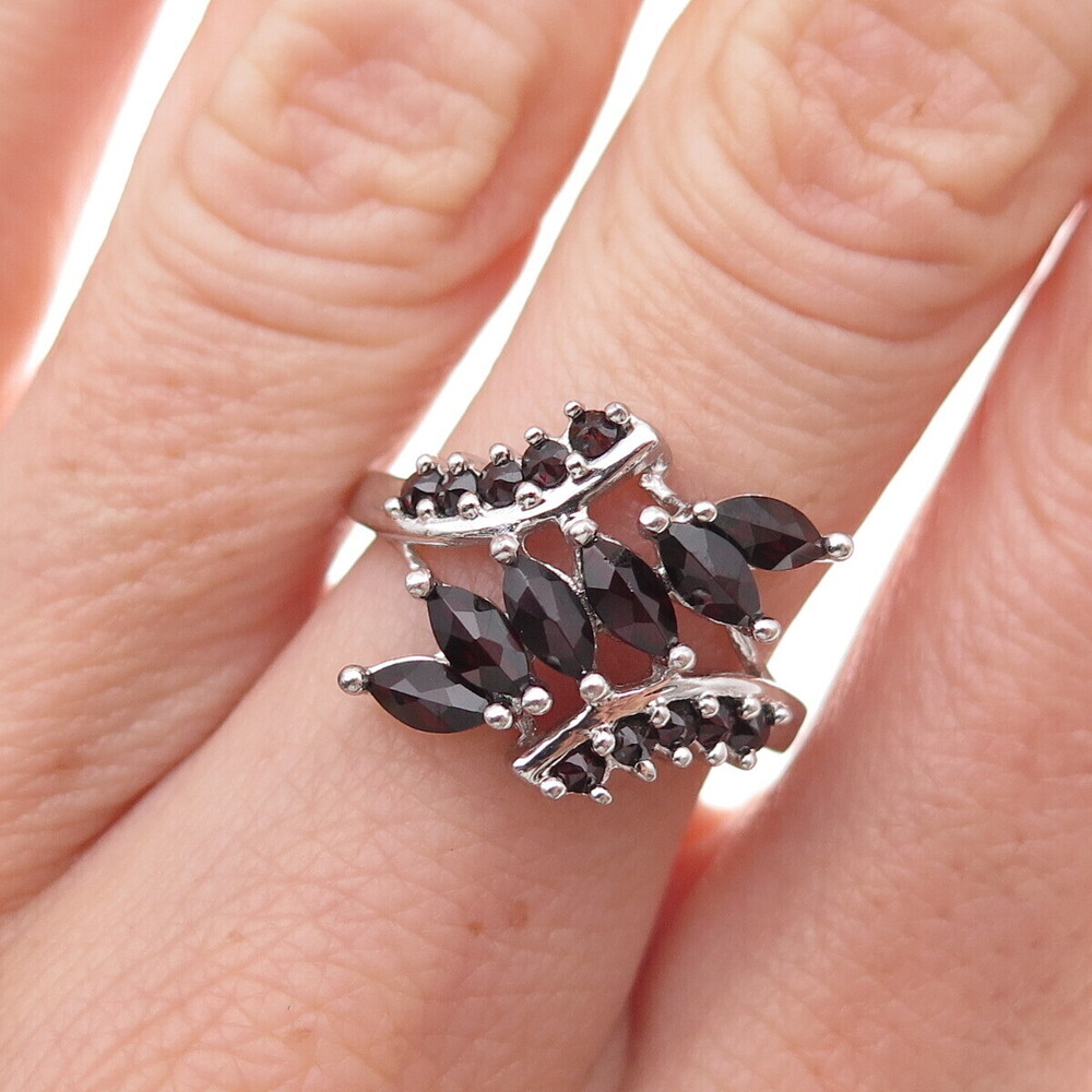 925 Sterling Silver Vintage Real Marquise & Round-Cut Red Garnet Ring Size 7